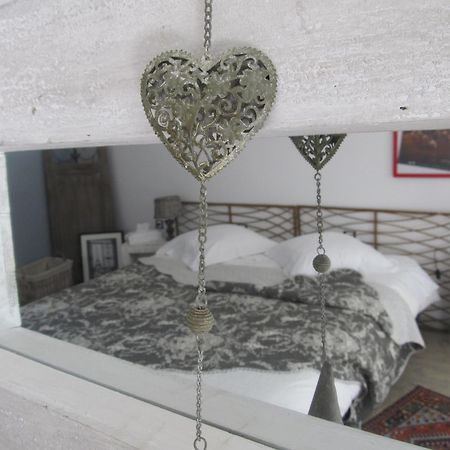 Maison Prairie Bonheur Bed and Breakfast Magny-les-Hameaux Exteriör bild