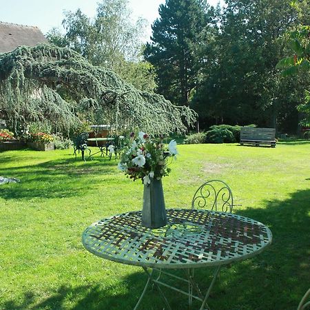 Maison Prairie Bonheur Bed and Breakfast Magny-les-Hameaux Exteriör bild