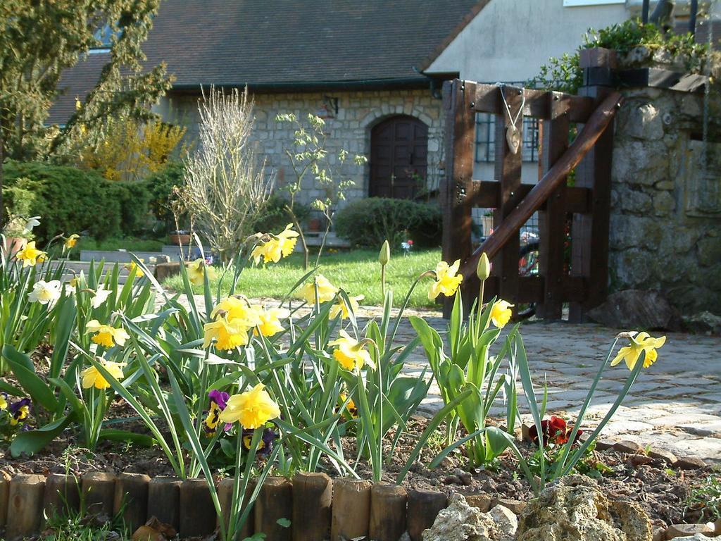 Maison Prairie Bonheur Magny-les-Hameaux Exteriör bild