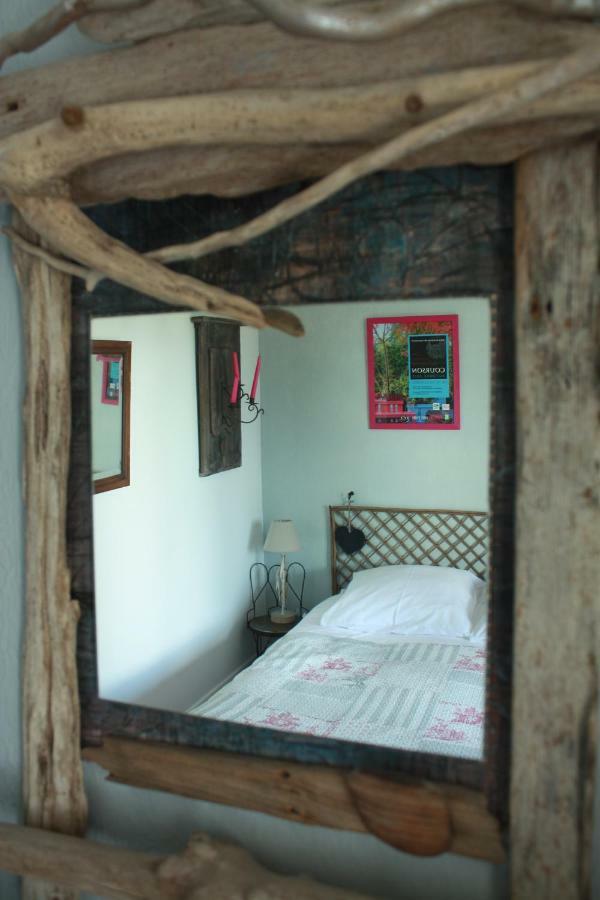 Maison Prairie Bonheur Bed and Breakfast Magny-les-Hameaux Exteriör bild