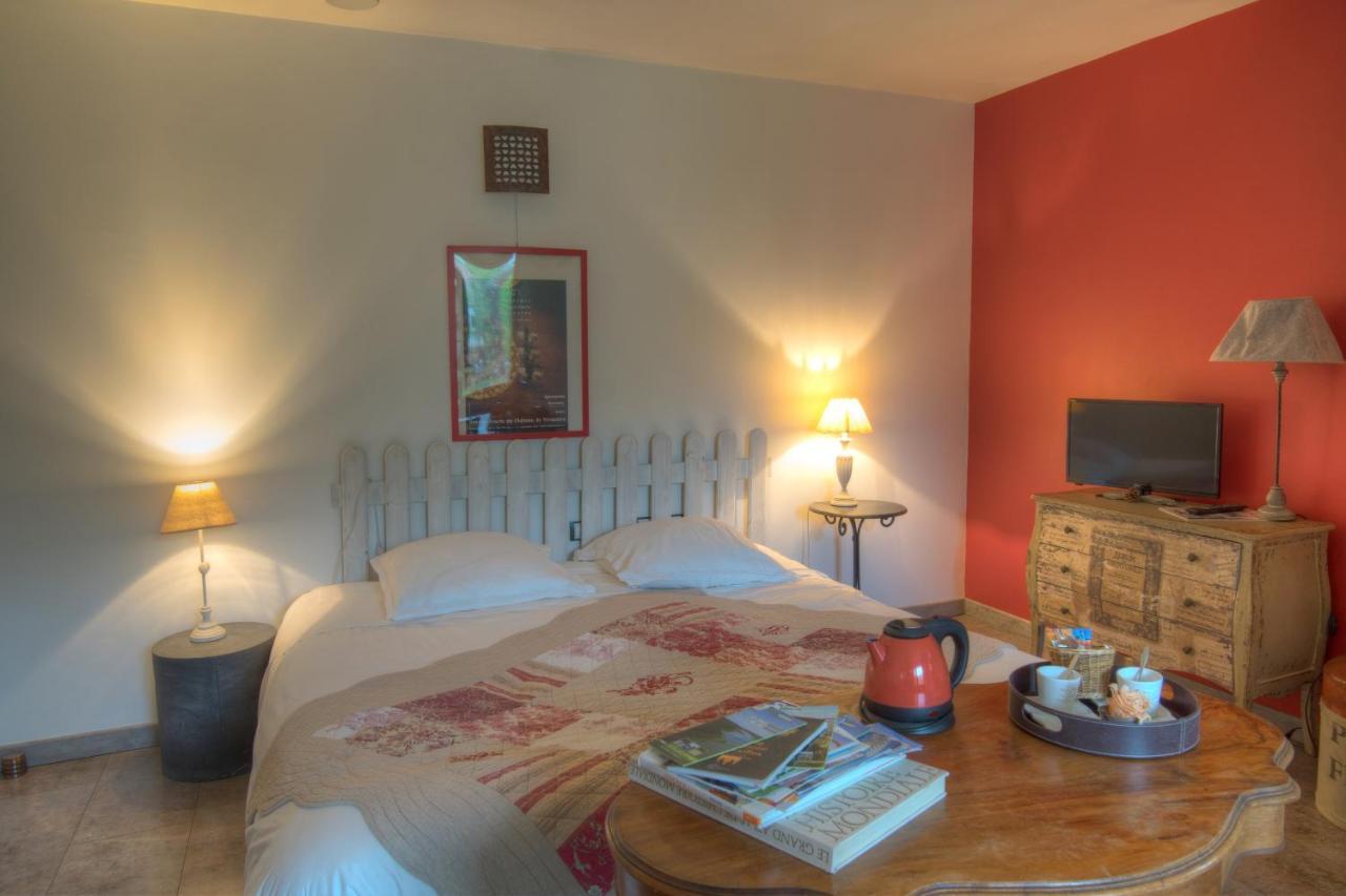 Maison Prairie Bonheur Bed and Breakfast Magny-les-Hameaux Exteriör bild