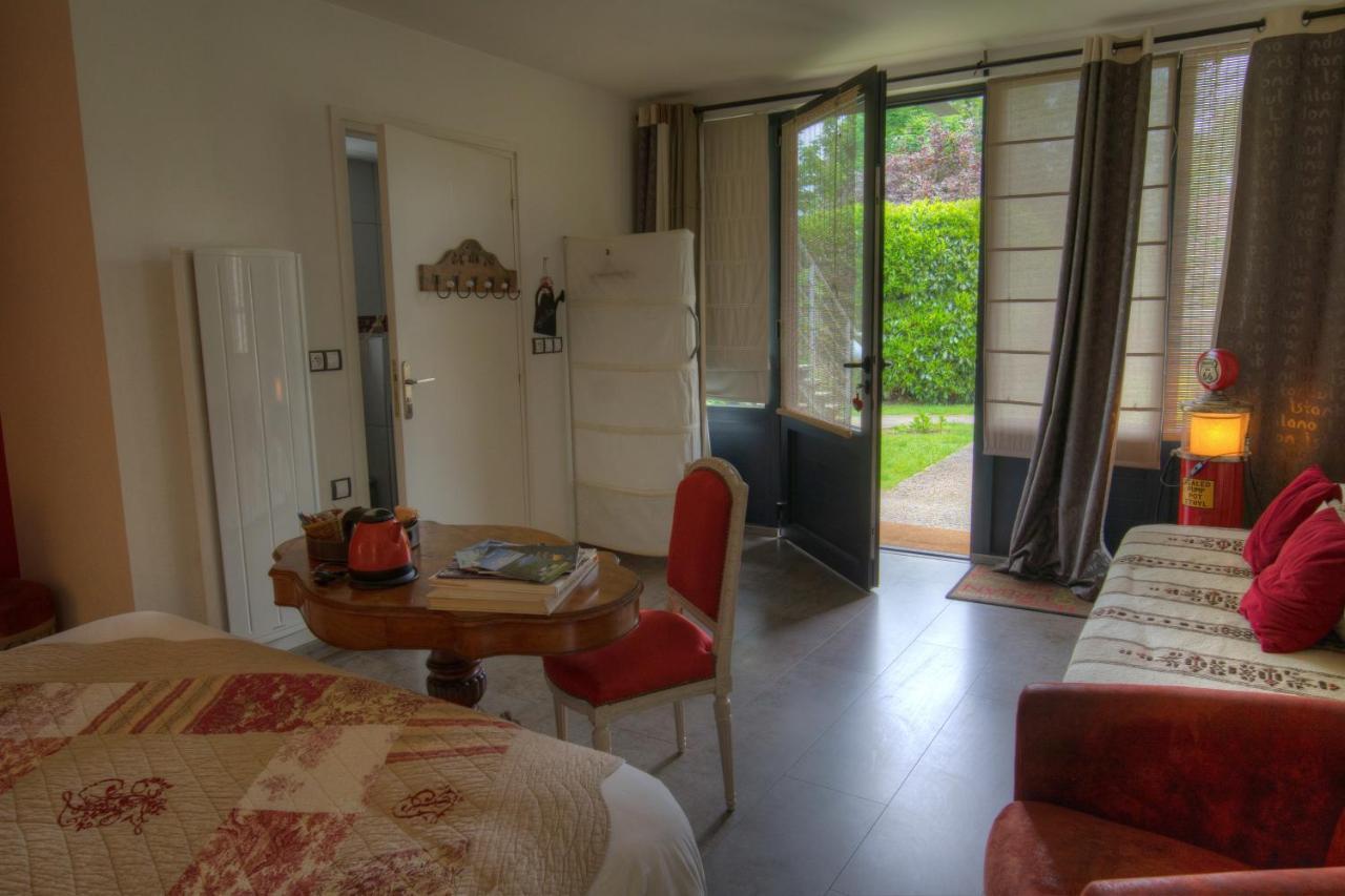Maison Prairie Bonheur Bed and Breakfast Magny-les-Hameaux Exteriör bild